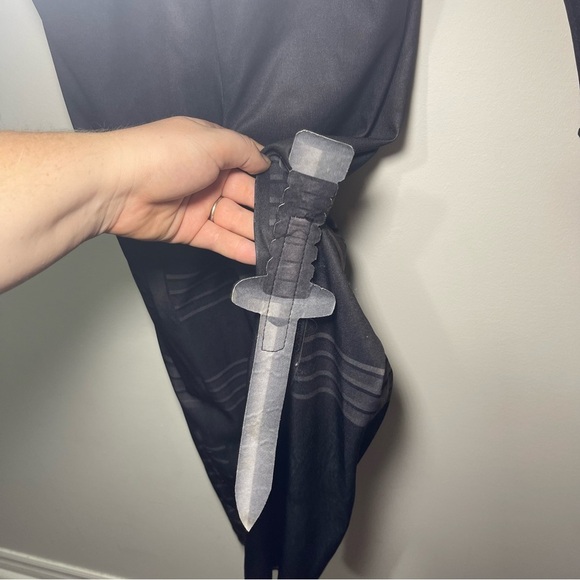 Boys Black Ninja Gi Joe halloween Costume with Muscle Chest & Knife Size 8-10 - Picture 5 of 10